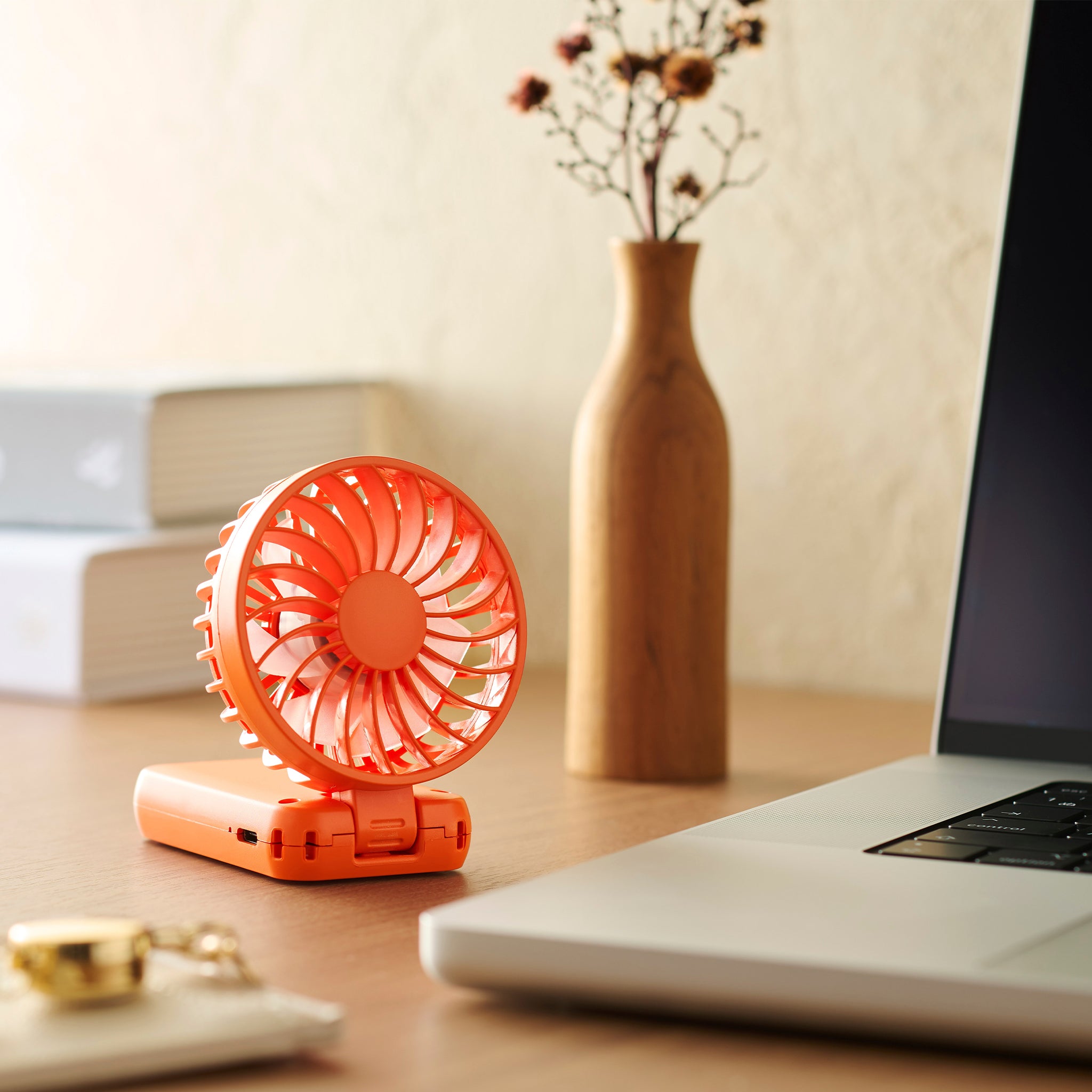 Toffy 極かるハンズフリーファン