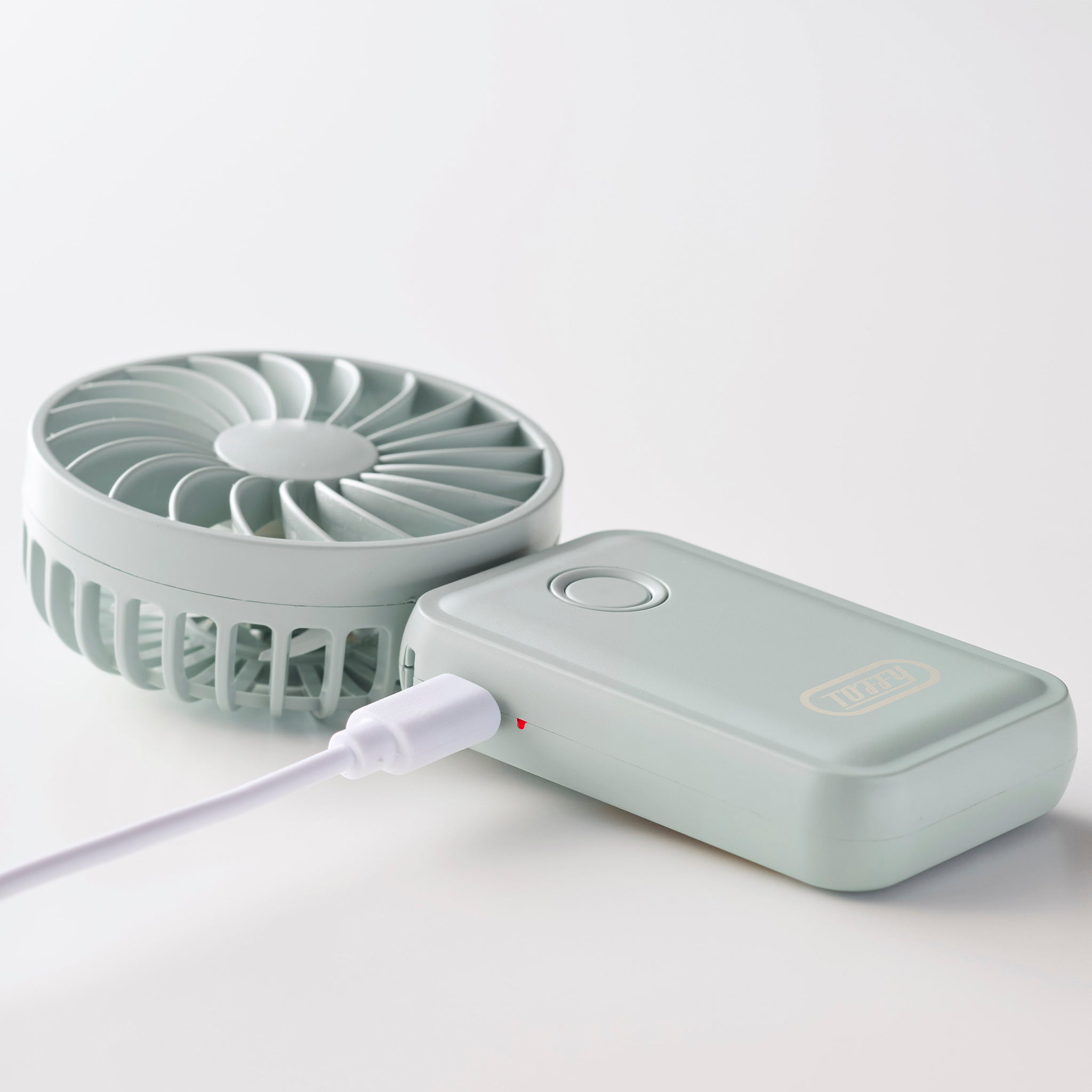 Toffy 極かるハンズフリーファン