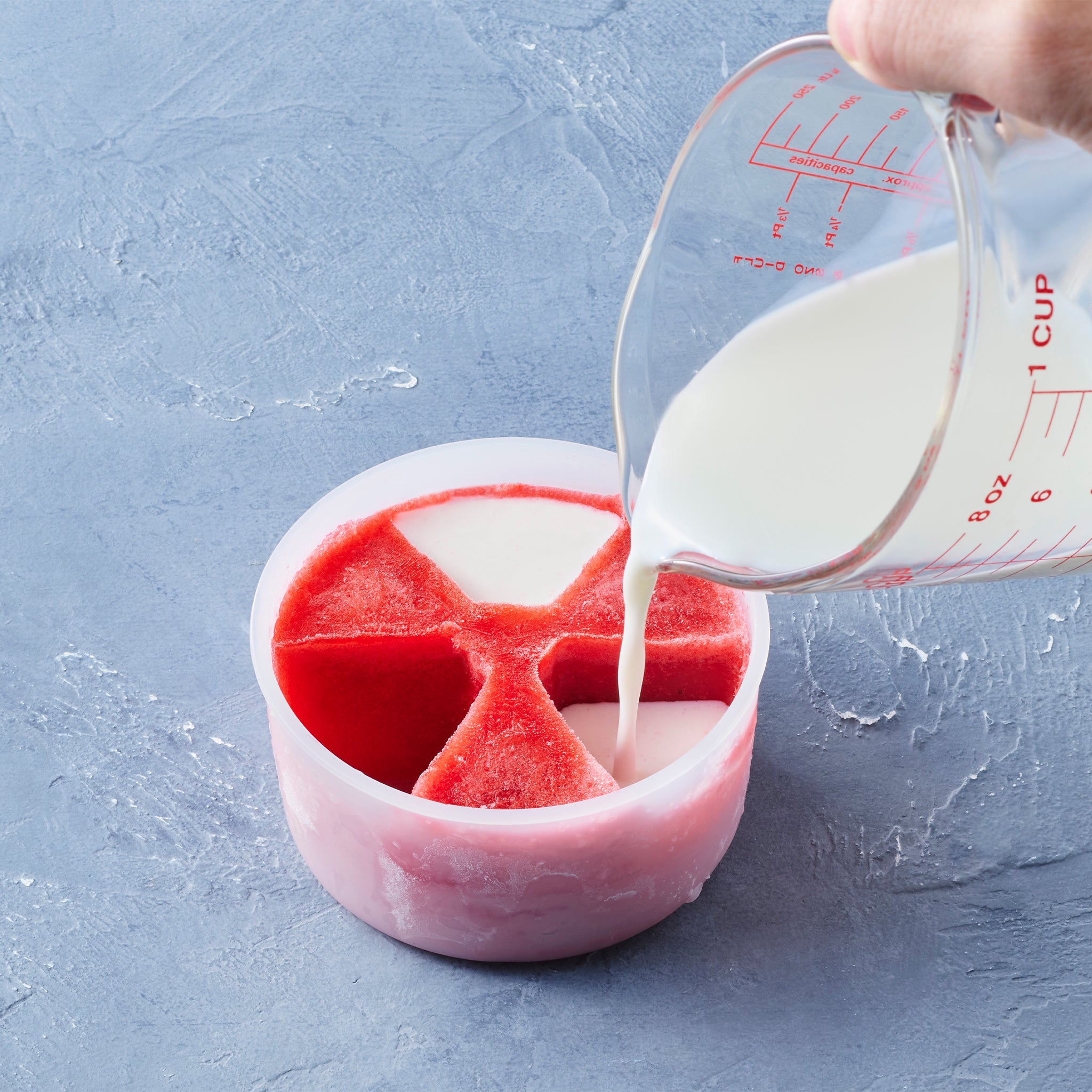 Toffy コンパクト電動ふわふわかき氷器