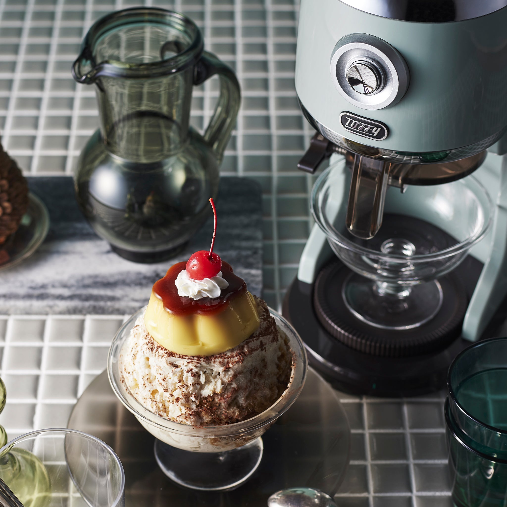 Toffy コンパクト電動ふわふわかき氷器