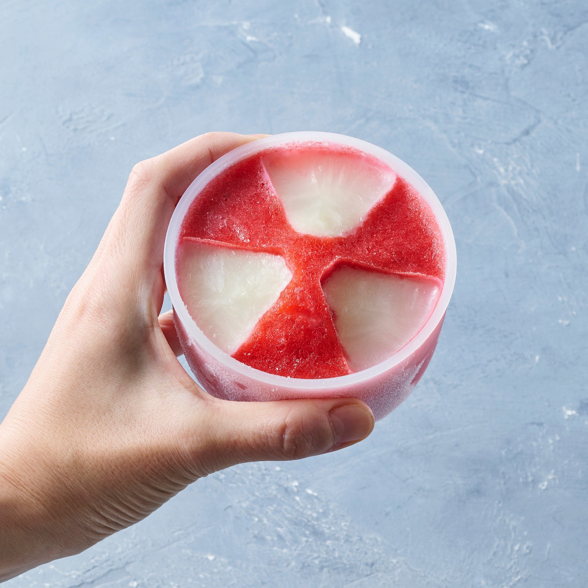 TOFFY HAPPY COLLECTION コンパクトふわふわかき氷器