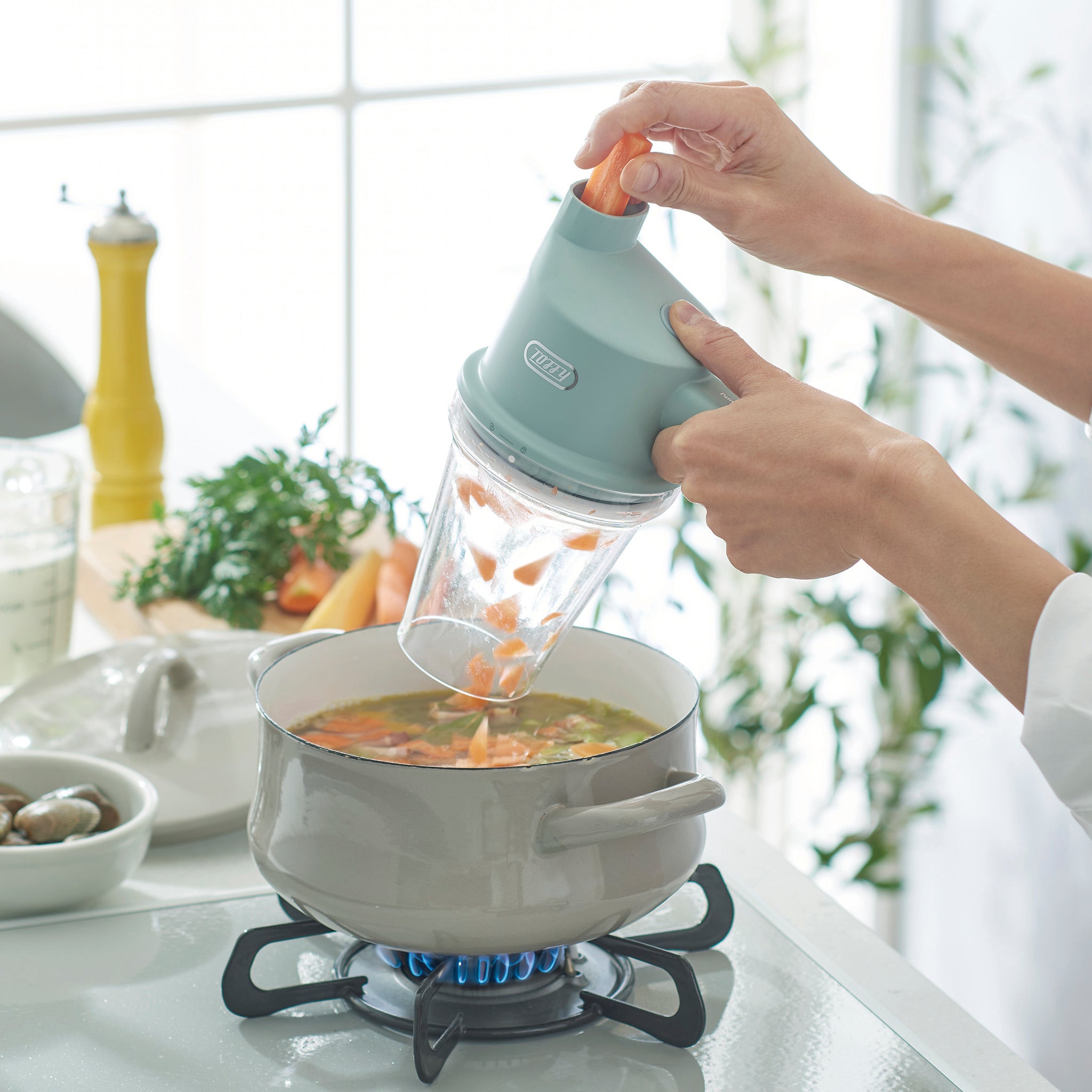 Toffy コードレススライサー&ミニチョッパー