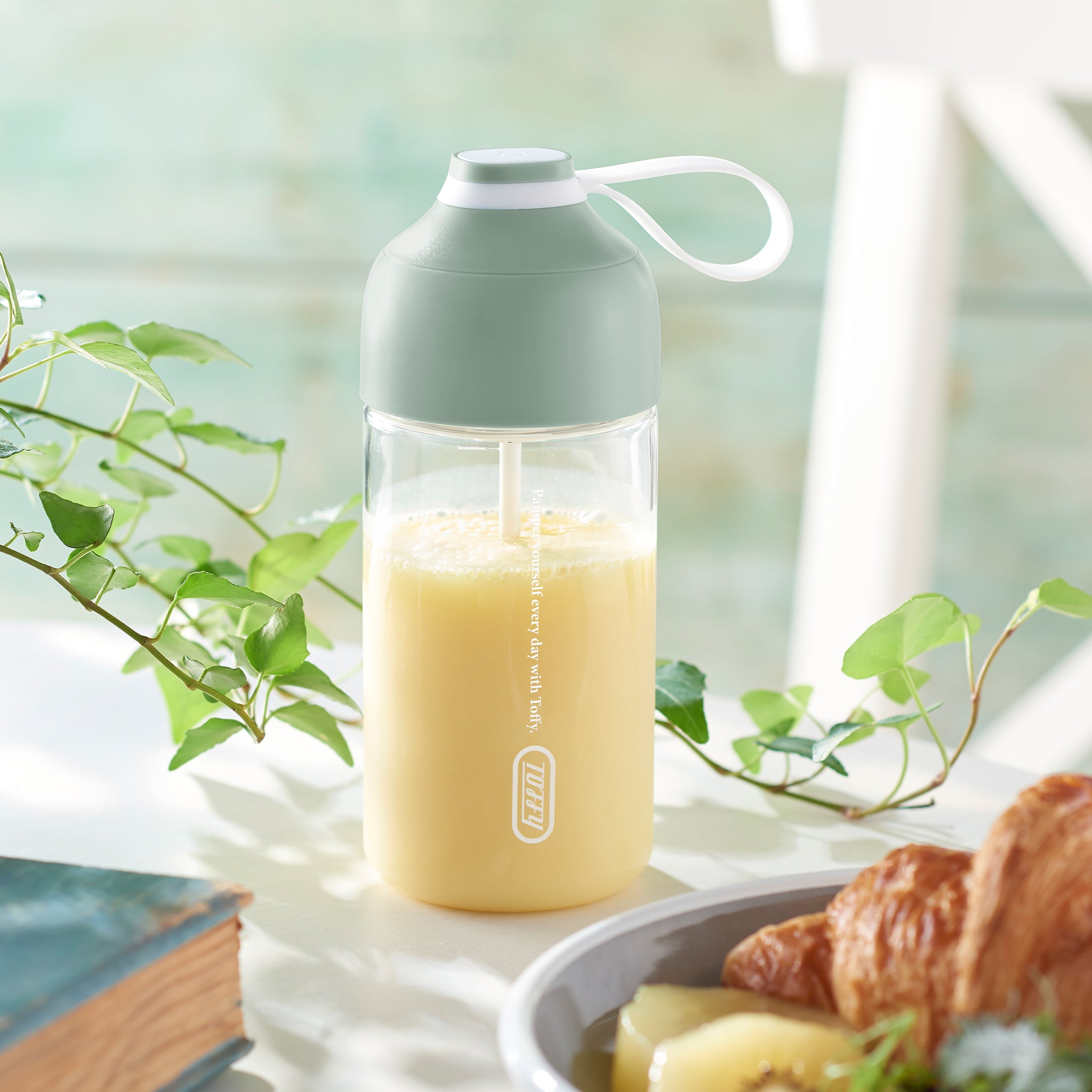 Toffy 電動ドリンクシェーカー