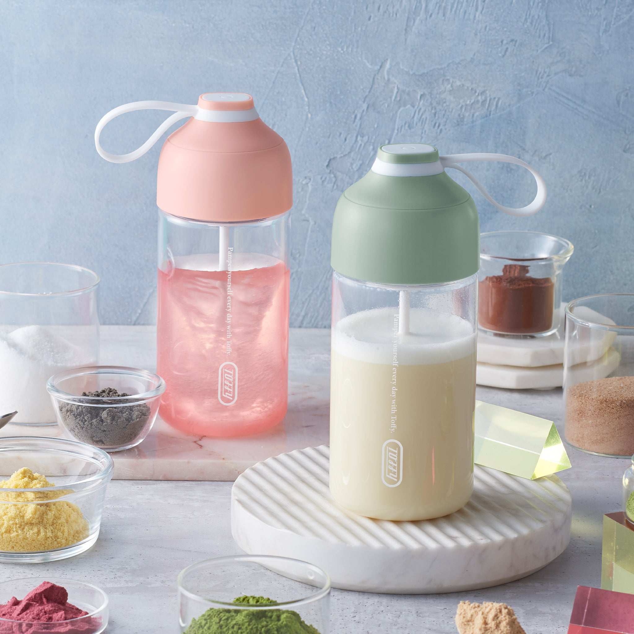 Toffy 電動ドリンクシェーカー