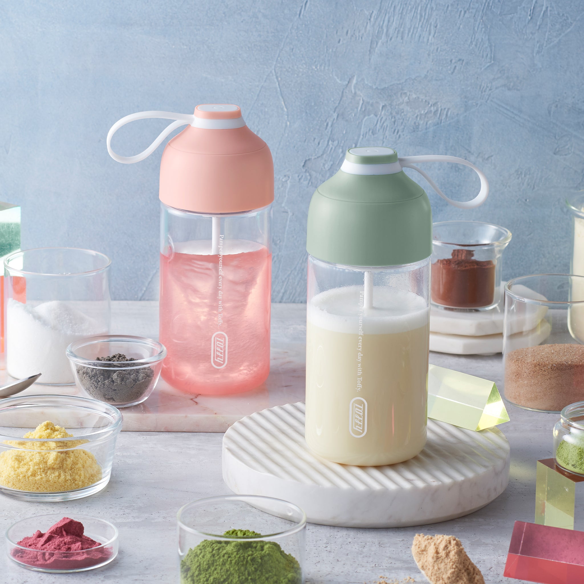 Toffy 電動ドリンクシェーカー