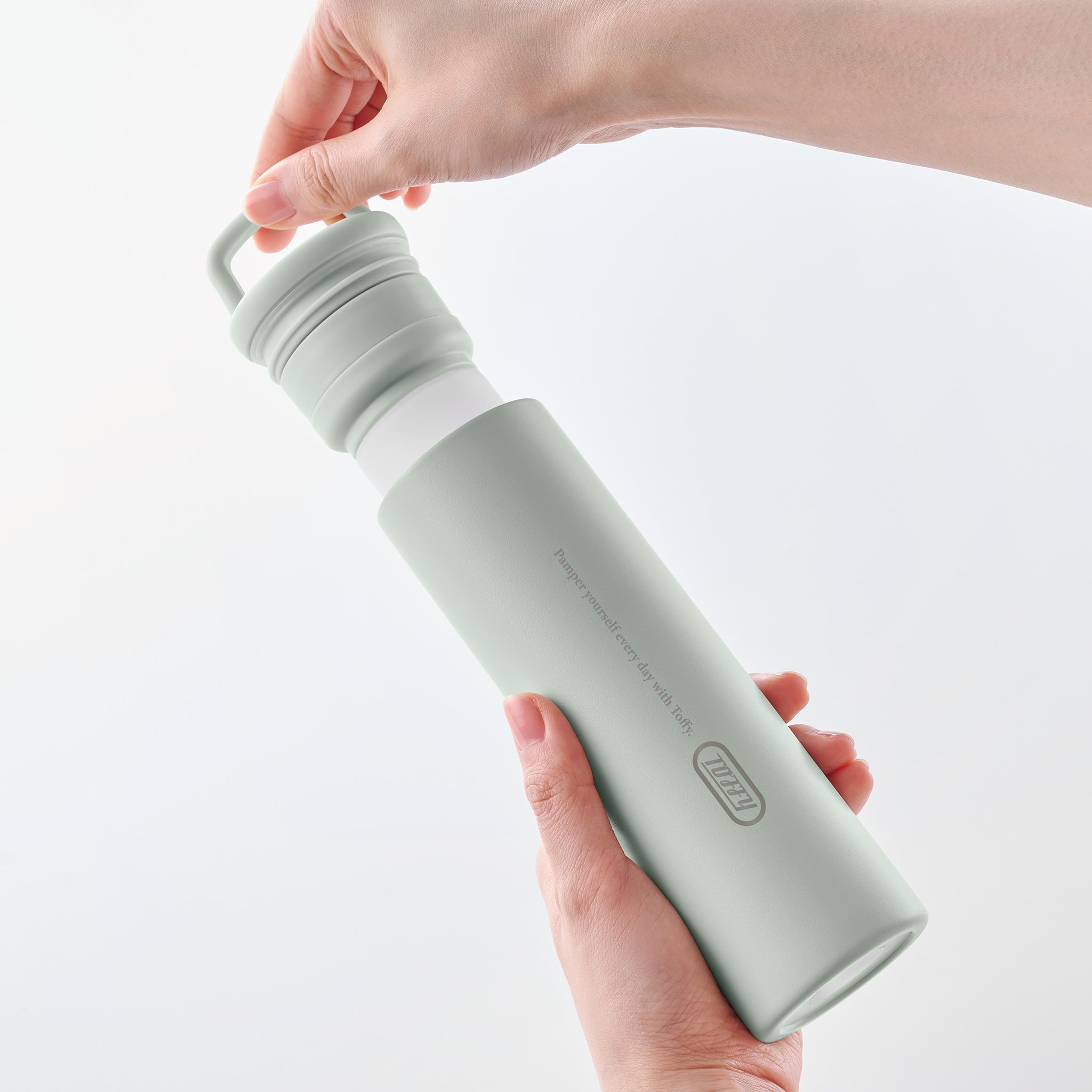 Toffy スティック氷のう〈カラビナ付き〉