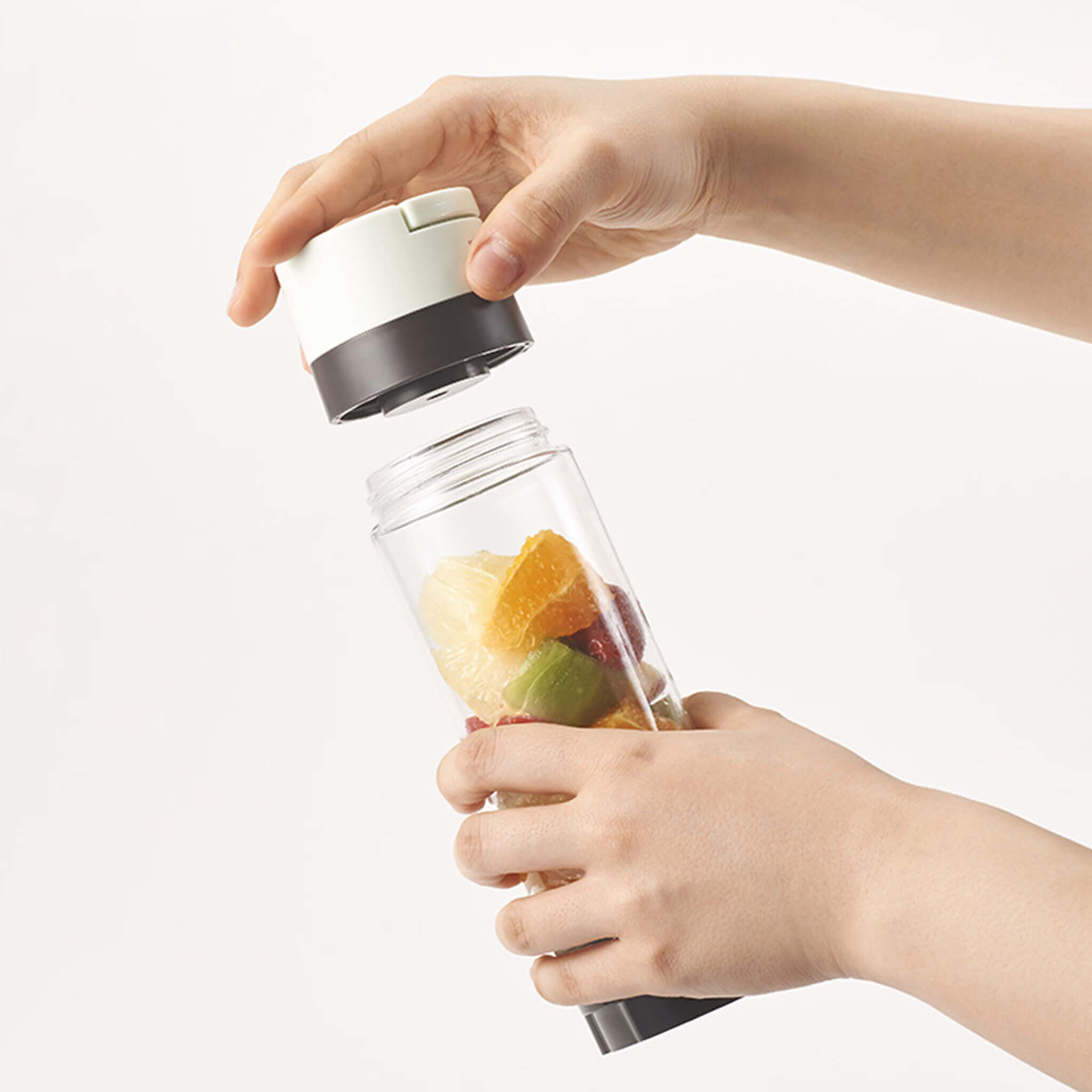 Toffy 真空ボトルブレンダー