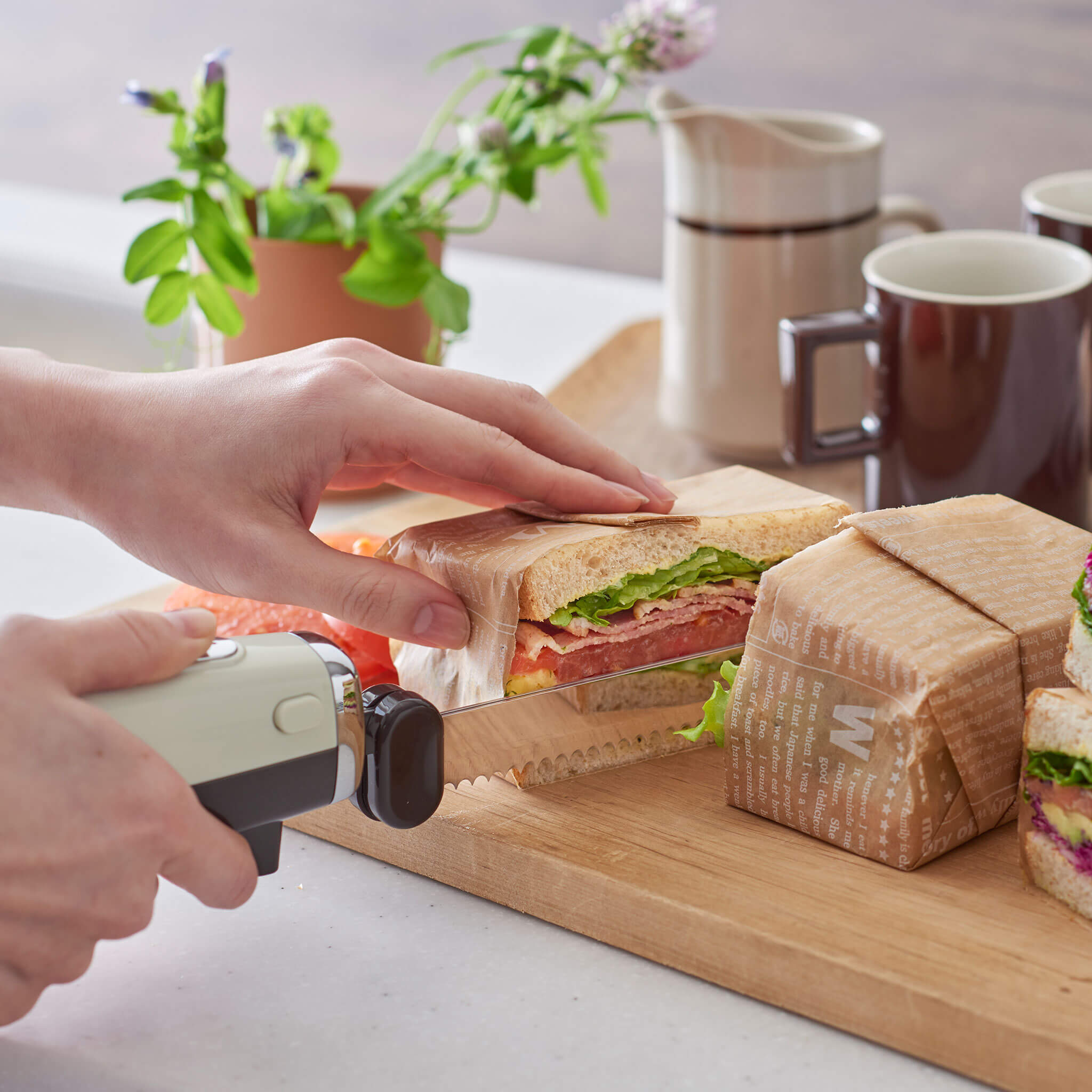 【アウトレット品】Toffy 電動マルチナイフ<充電式>