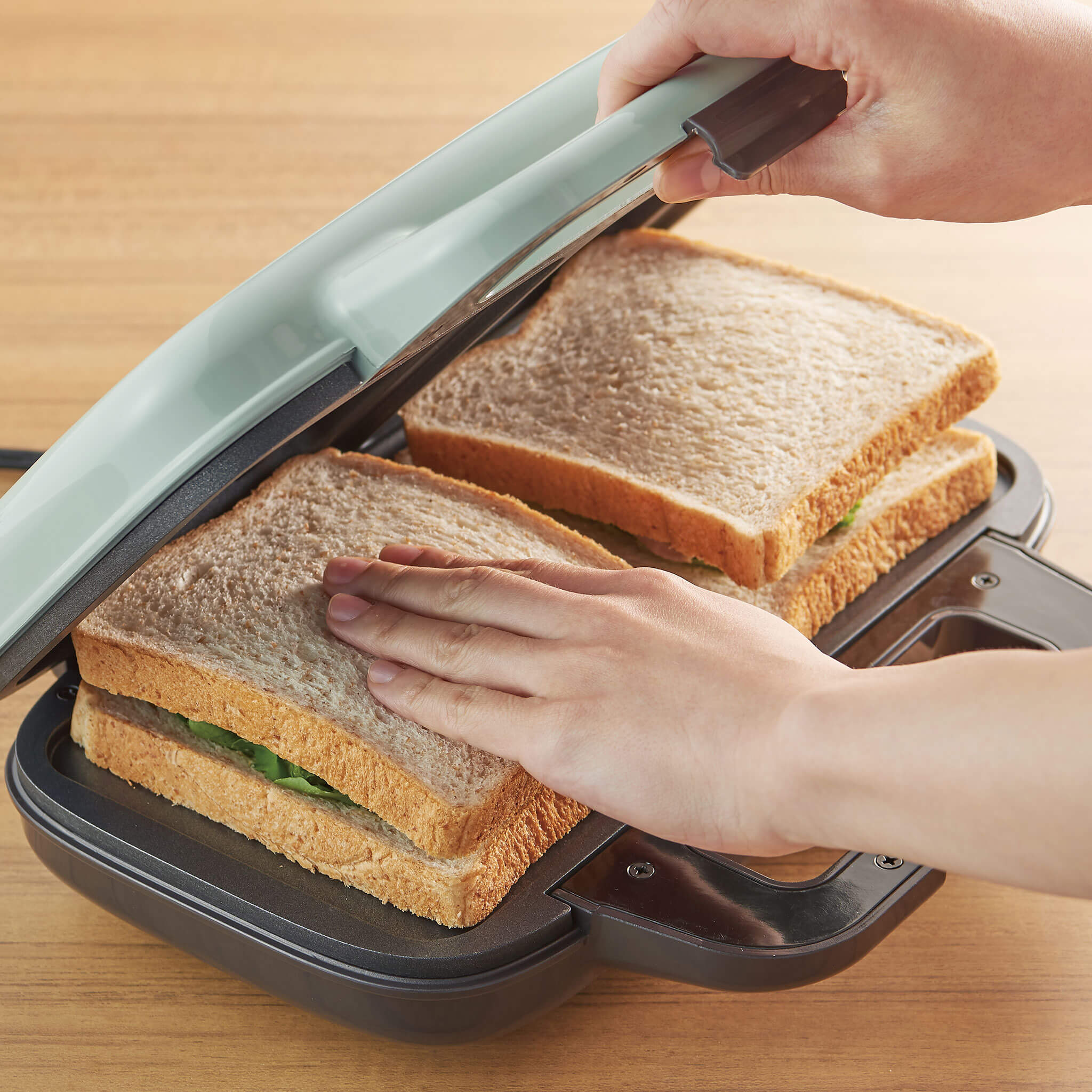 Toffy ホットサンドメーカー