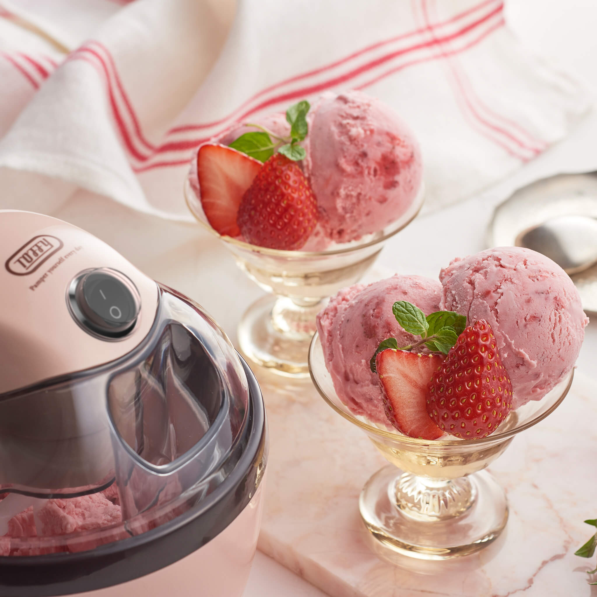 Toffy アイスクリームメーカー