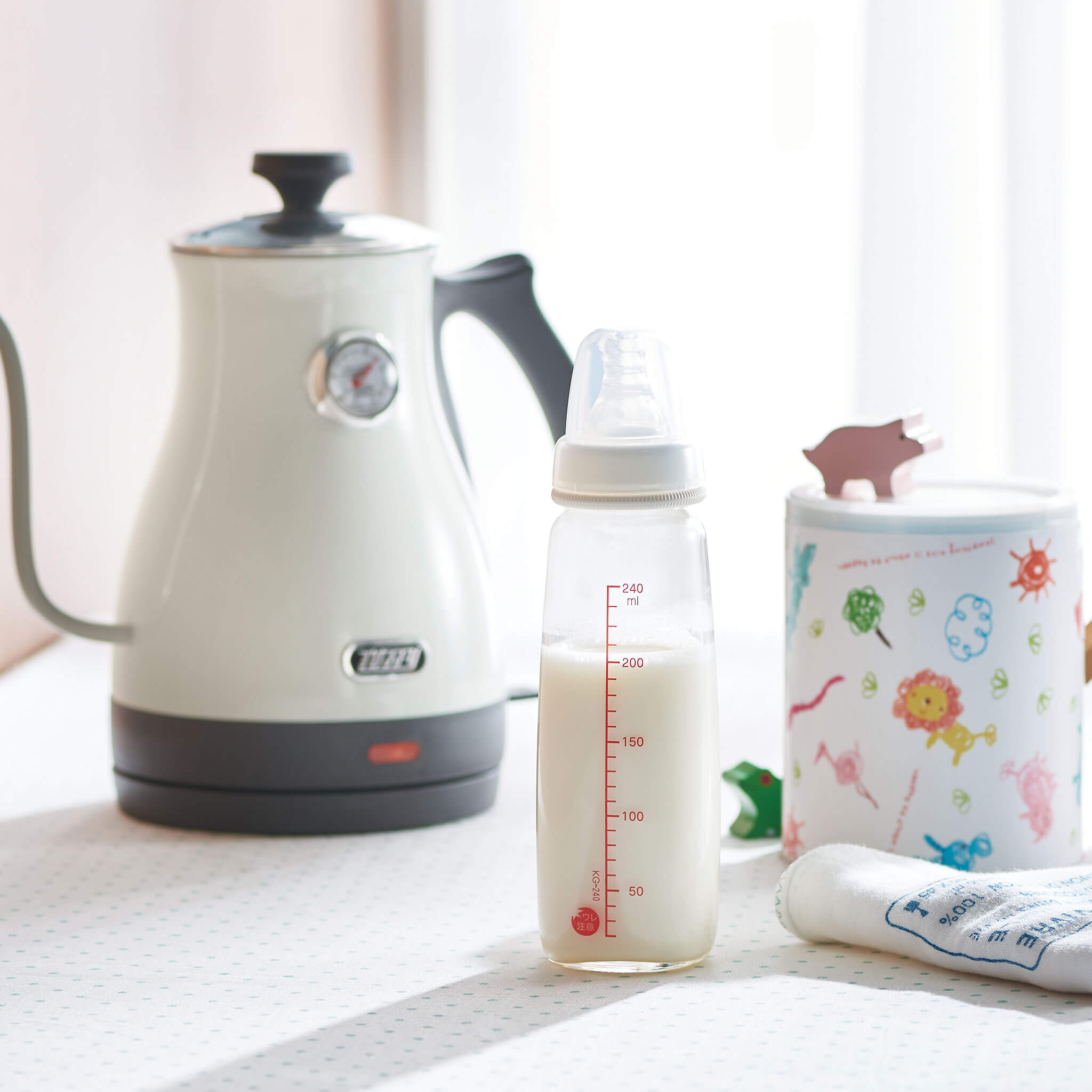 Toffy 温度計付きケトル