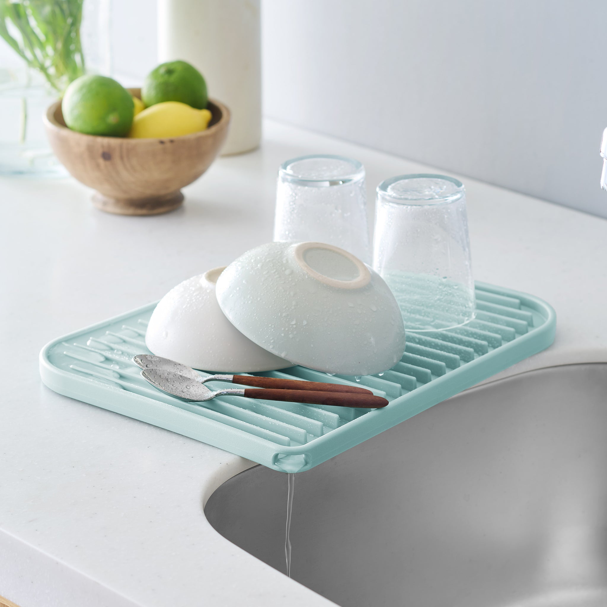 Toffy 水切り付きカッティングボード