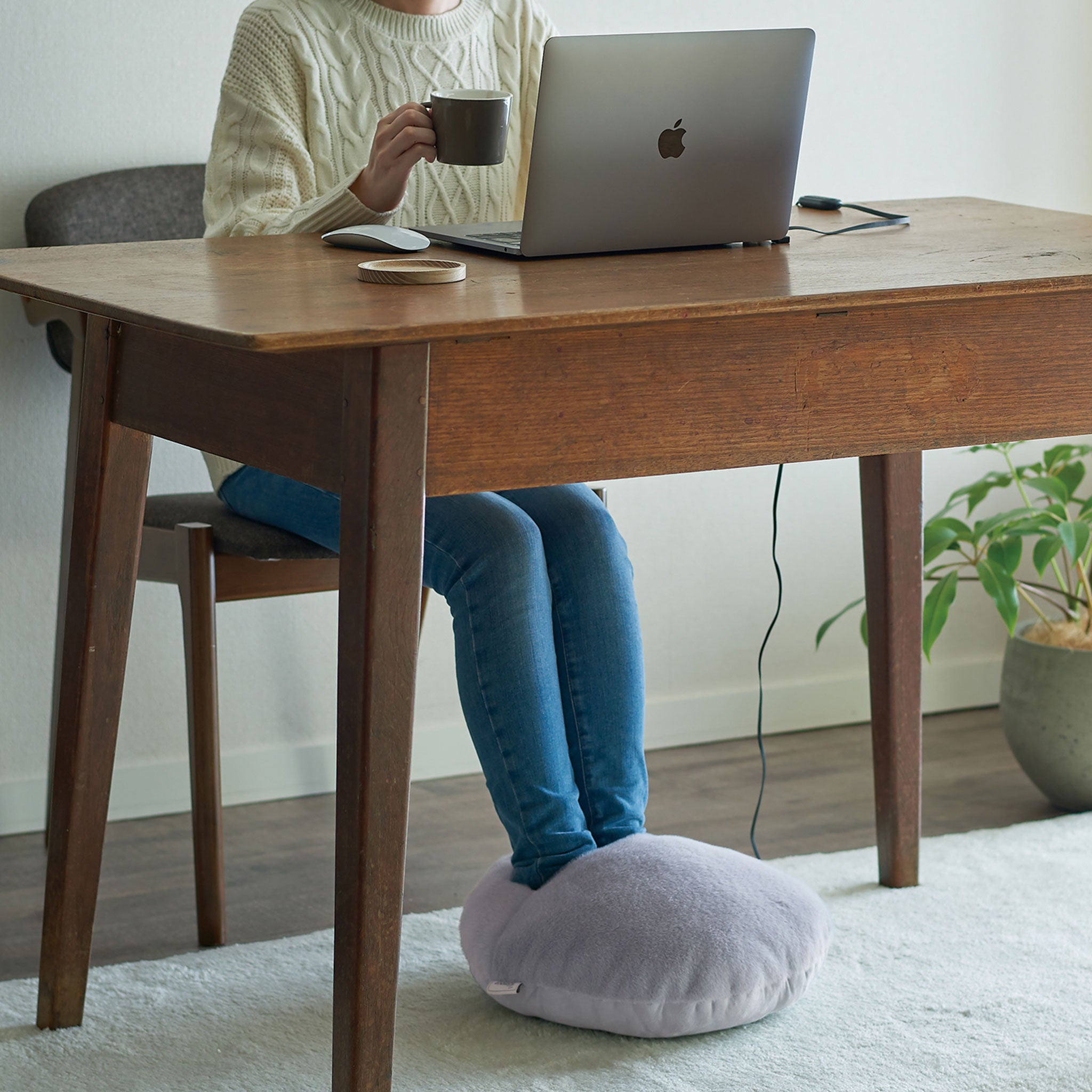 【アウトレット】コモコ つま先あったかフットウォームクッション