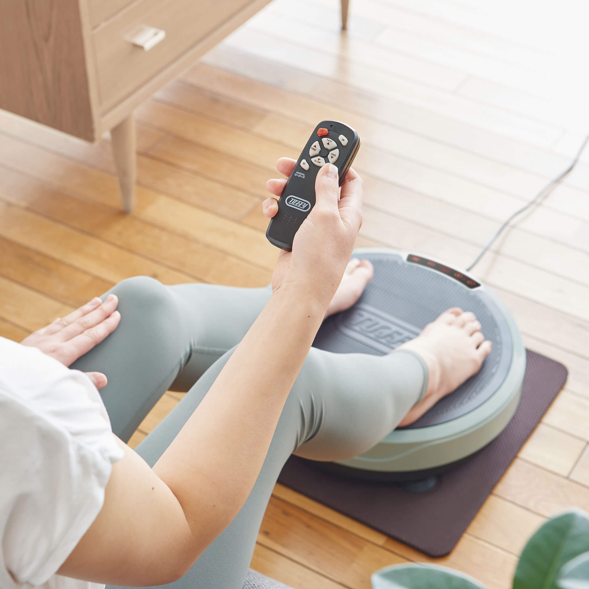 【アウトレット】Toffy ホームフィットネス振動ボード