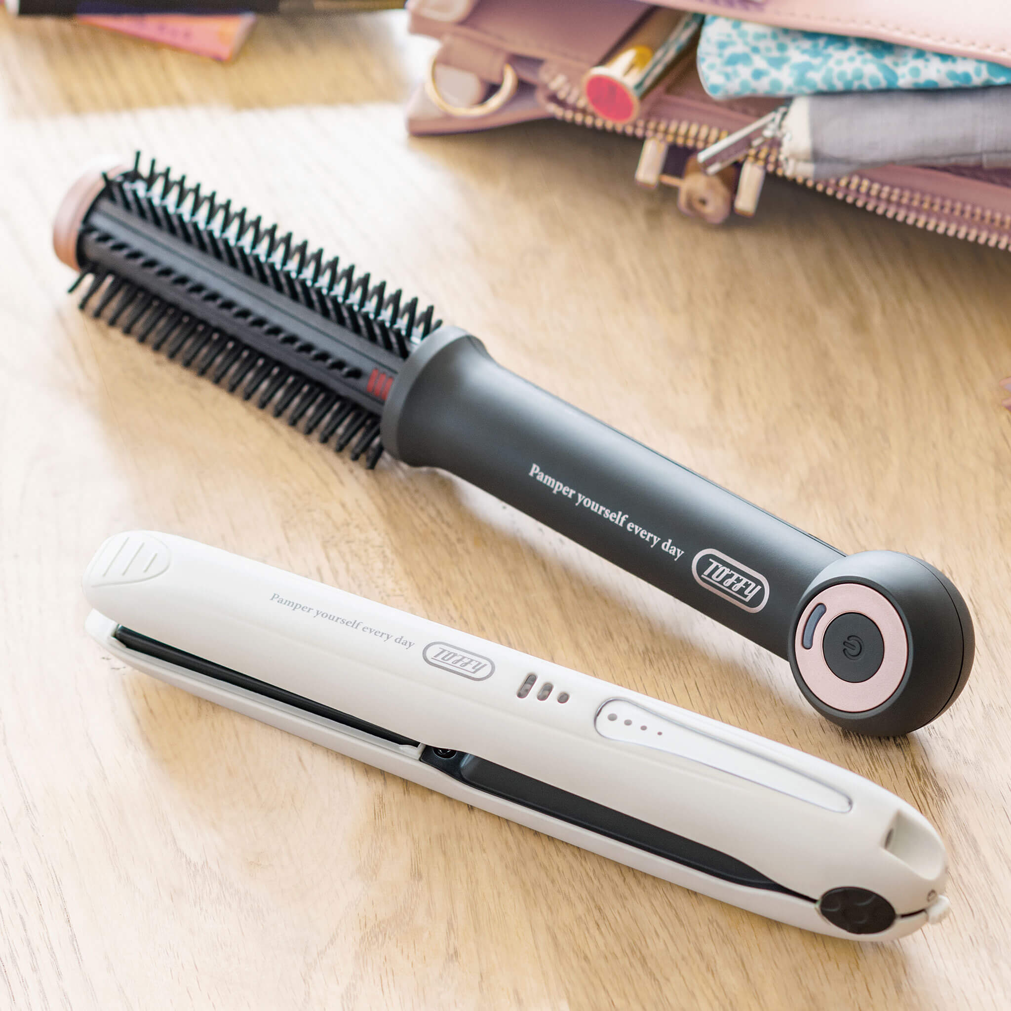 Toffy Beauty コードレス ロールブラシヘアアイロン