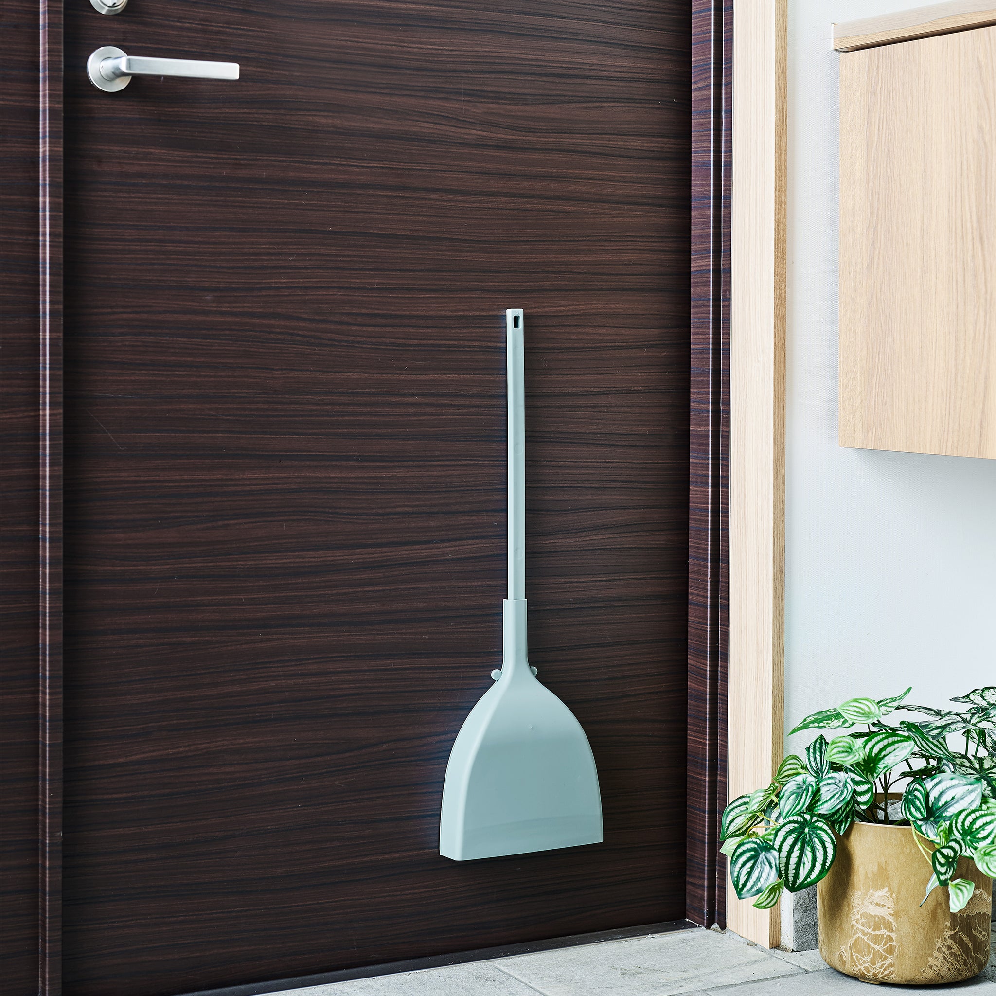 Toffy マグネットほうき&ちりとり ｜ Toffy公式オンラインショップ