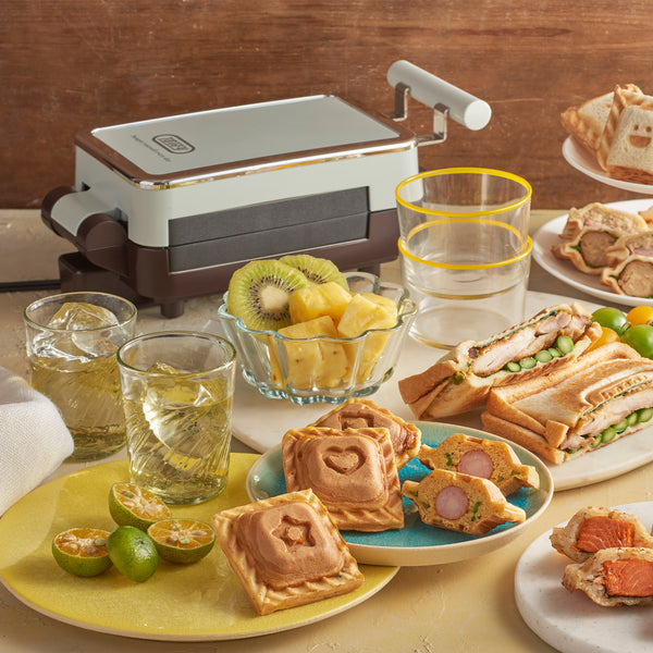 ダッフィ　ホットサンドメーカー＆フライパンセット　完売品 ダッフィー ワッフルメーカー フライパン ホットサンド - メルカリ