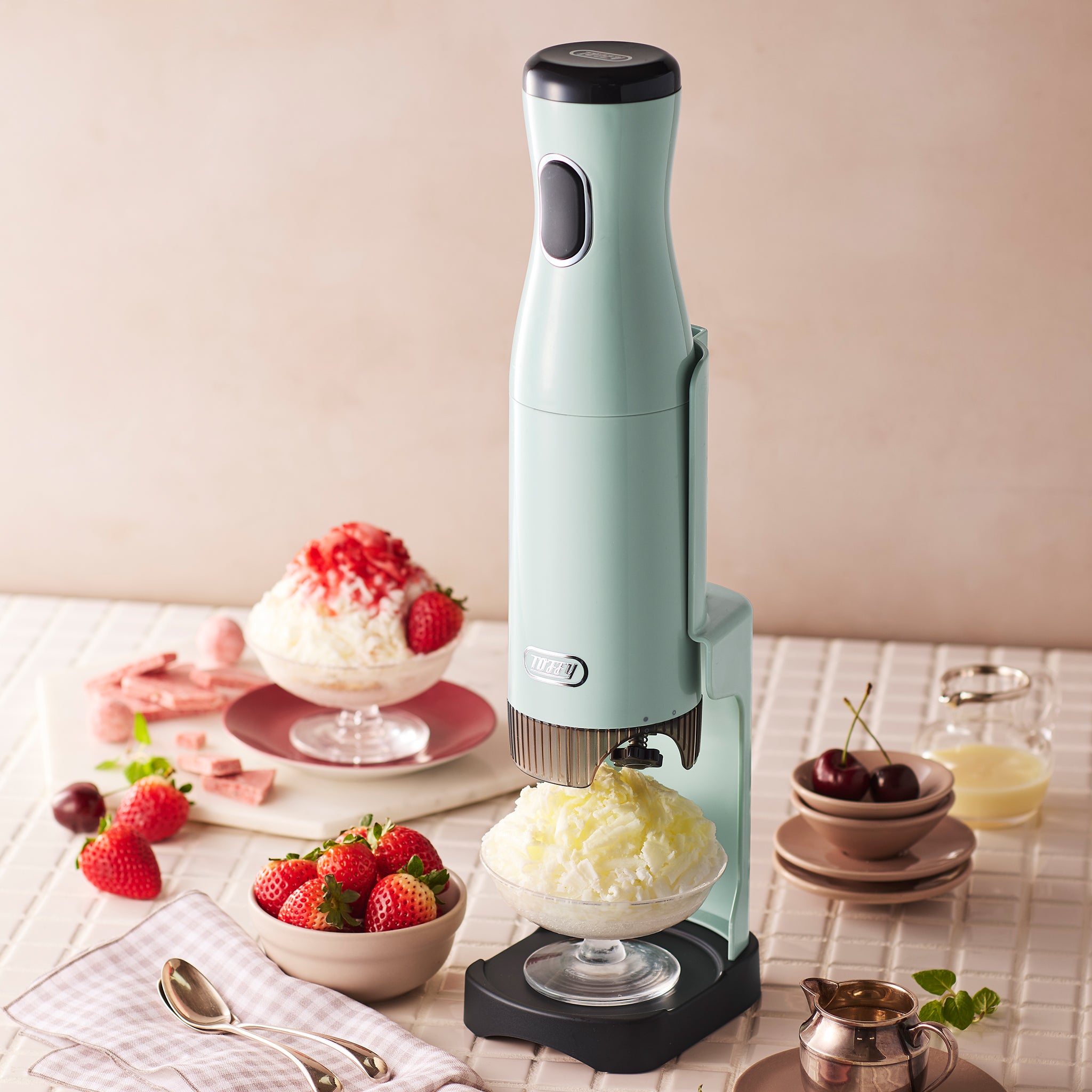 Toffy コードレスふわふわかき氷器